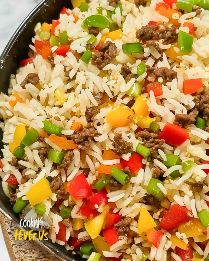 Making Beef And Pepper Rice Bowl