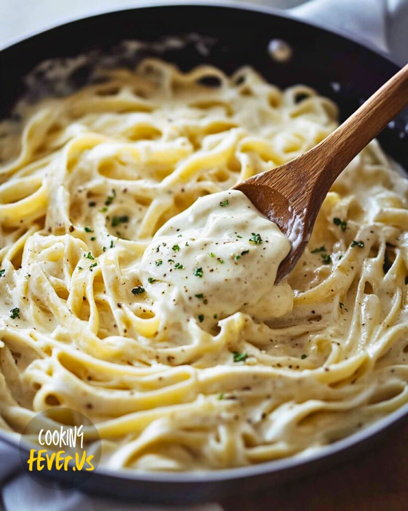 Best Creamy Alfredo Sauce Recipe