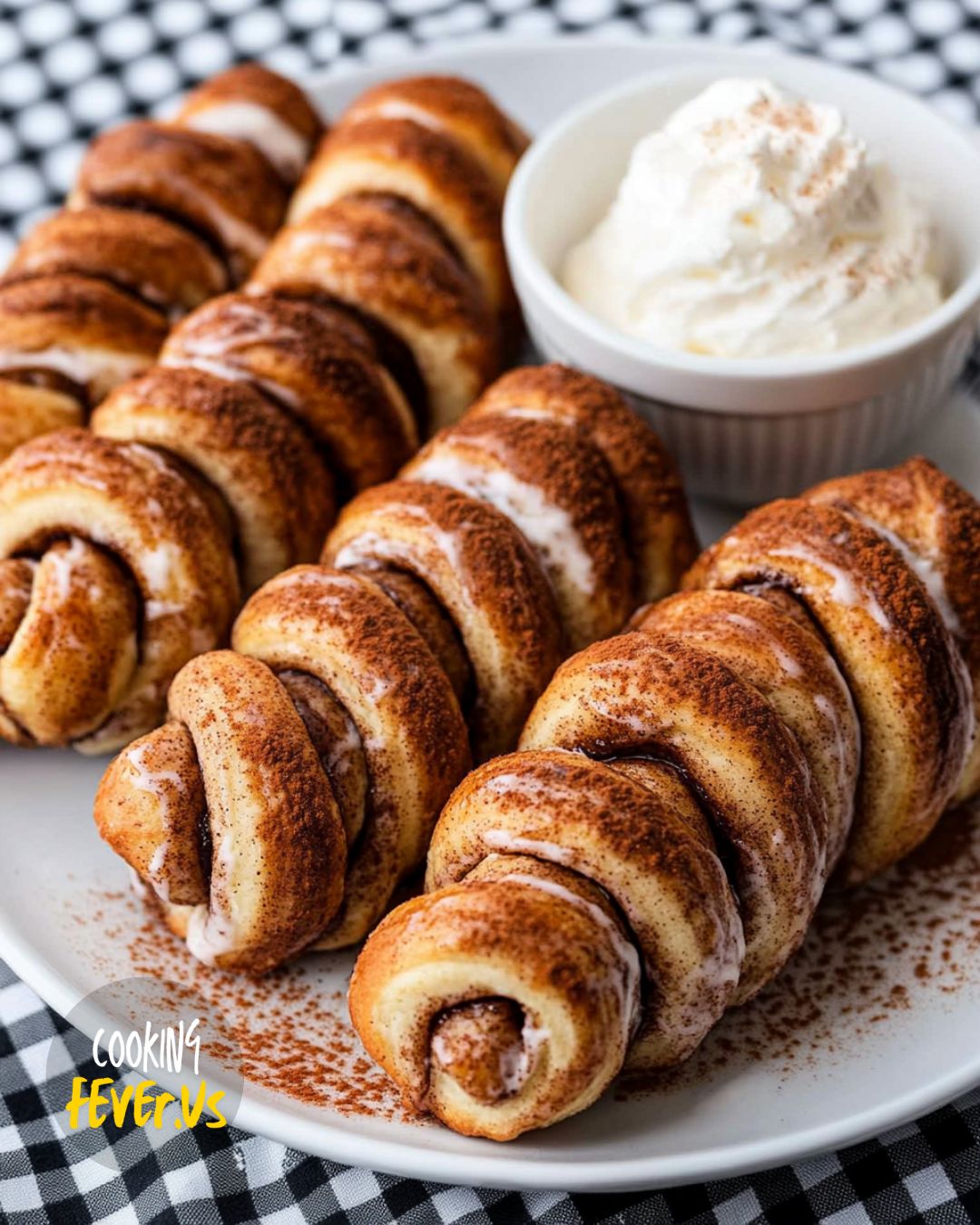 Cinnamon Roll Bread Twists Recipe