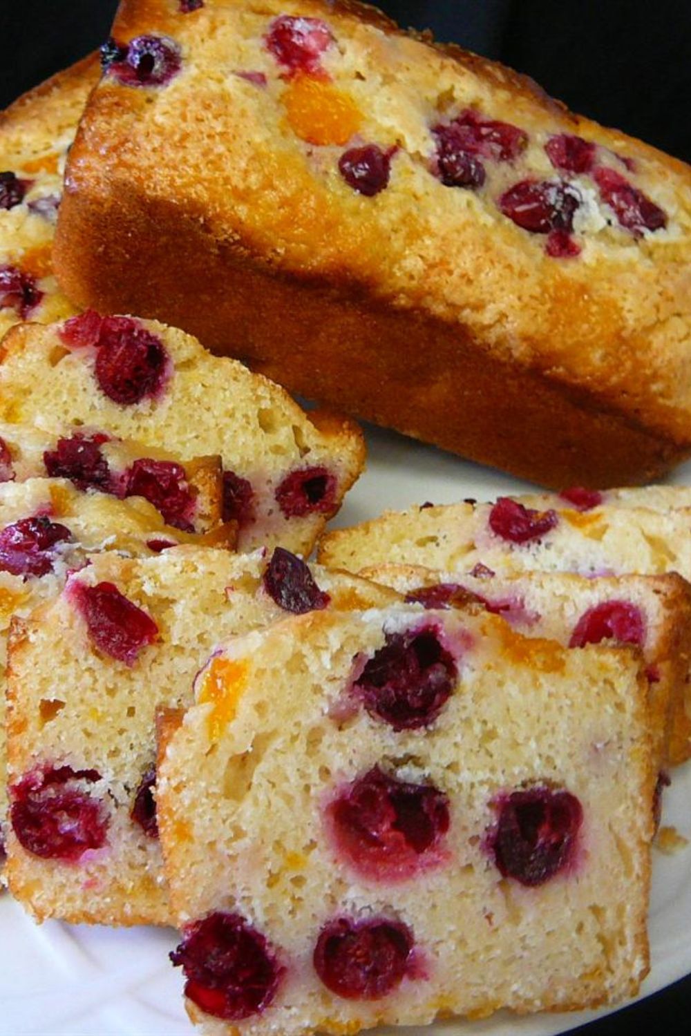 Moist Cranberry Bread