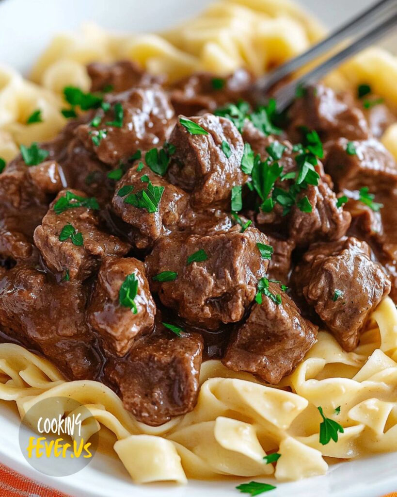 Crockpot Beef Tips and Noodles Recipe