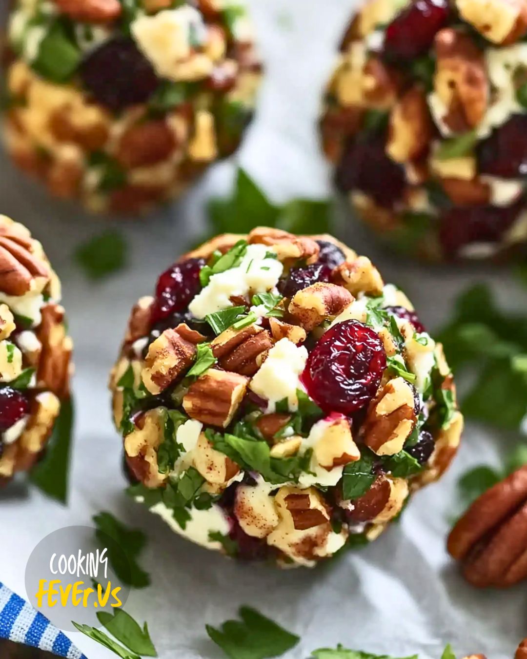 Mini Cranberry Pecan Goat Cheese Balls Recipe